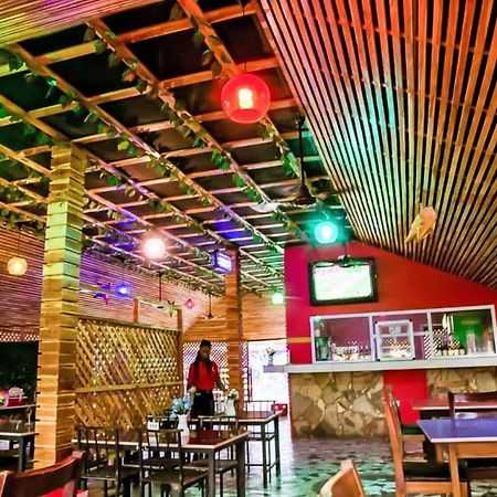 Kikis Court Resort Hohoe エクステリア 写真