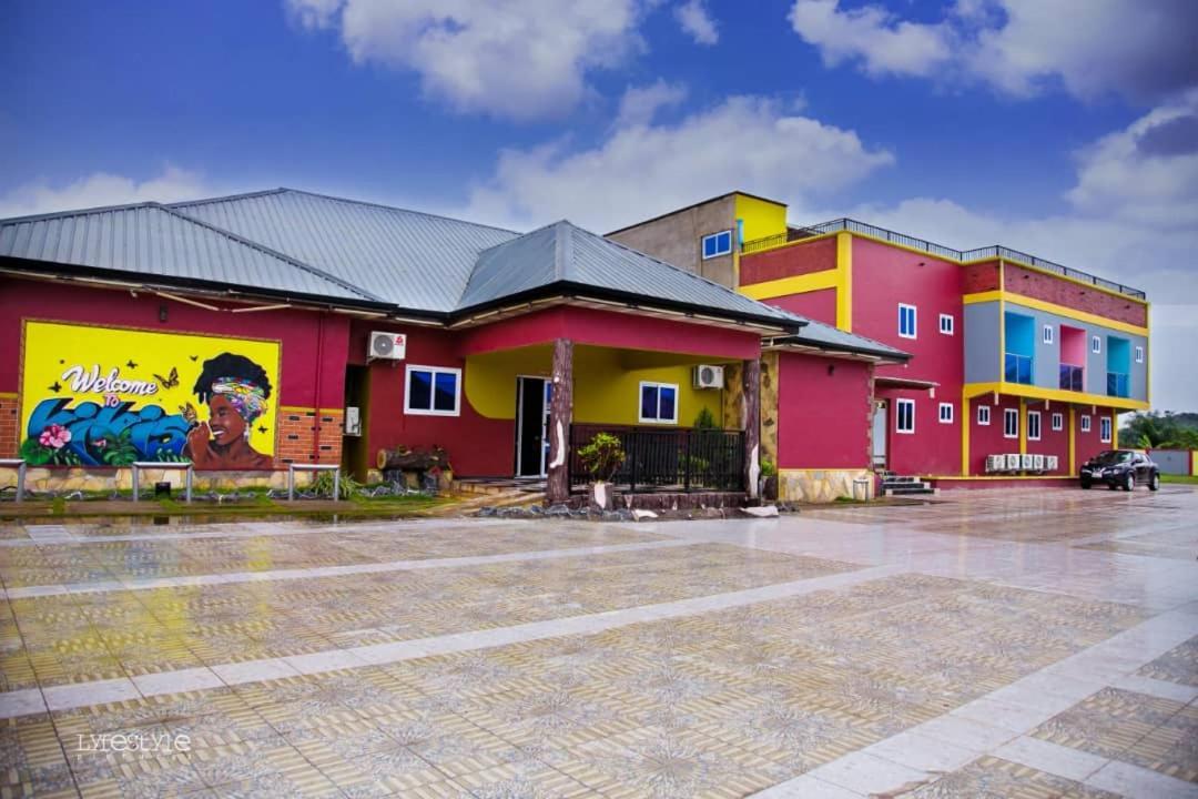 Kikis Court Resort Hohoe エクステリア 写真